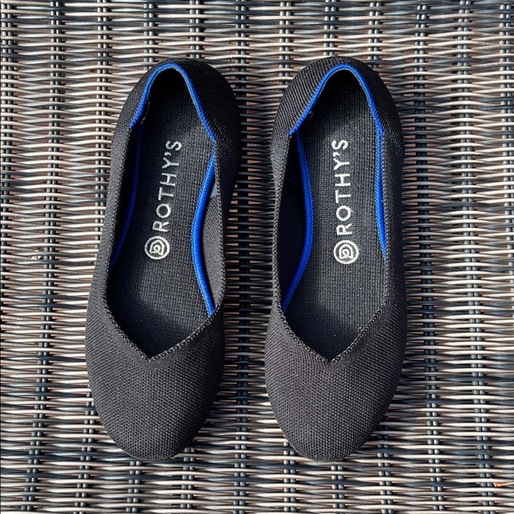 Rothy's The Flat Round Toe Black Ballet Flats - Picture 2 of 6